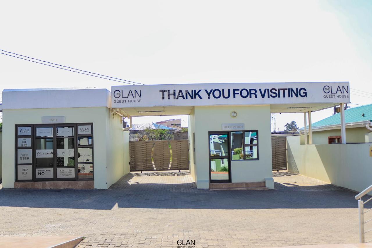The Clan Guest House Maseru Extérieur photo