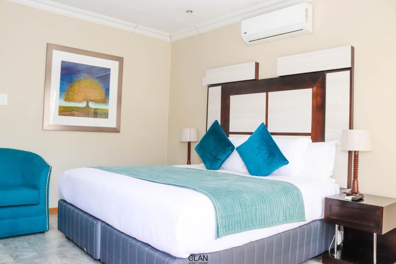 The Clan Guest House Maseru Extérieur photo