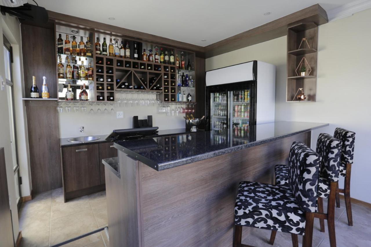 The Clan Guest House Maseru Extérieur photo