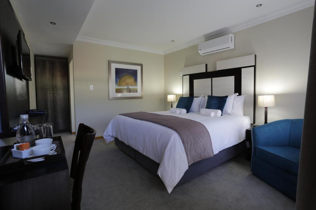 The Clan Guest House Maseru Extérieur photo